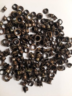 No.24 ANTIQUE BRASS eyelets Per 1,000